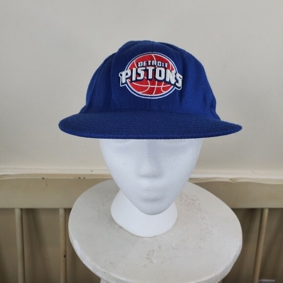 Adidas Detroit Pistons NBA wool hat fitted 7⅜ - Picture 1 of 8